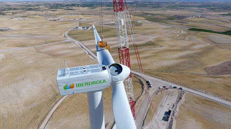 Iberdrola pone en marcha el parque eólico El Pradillo.