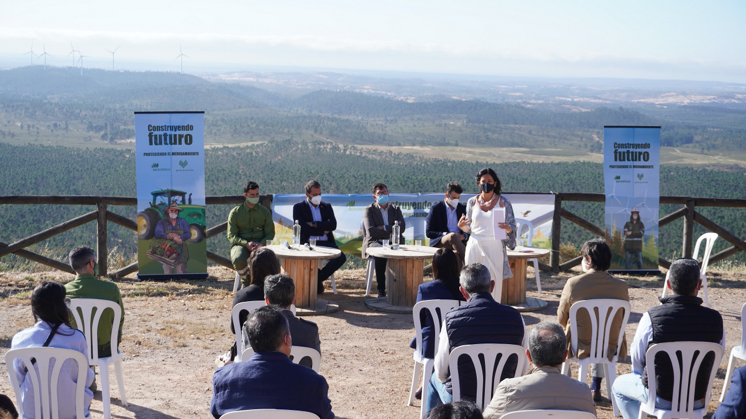 Iberdrola celebra en Puebla de Guzmán (Huelva) el encuentro Pueblos que brillan con futuro y por el medio ambiente.