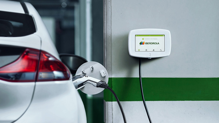 Coche eléctrico.