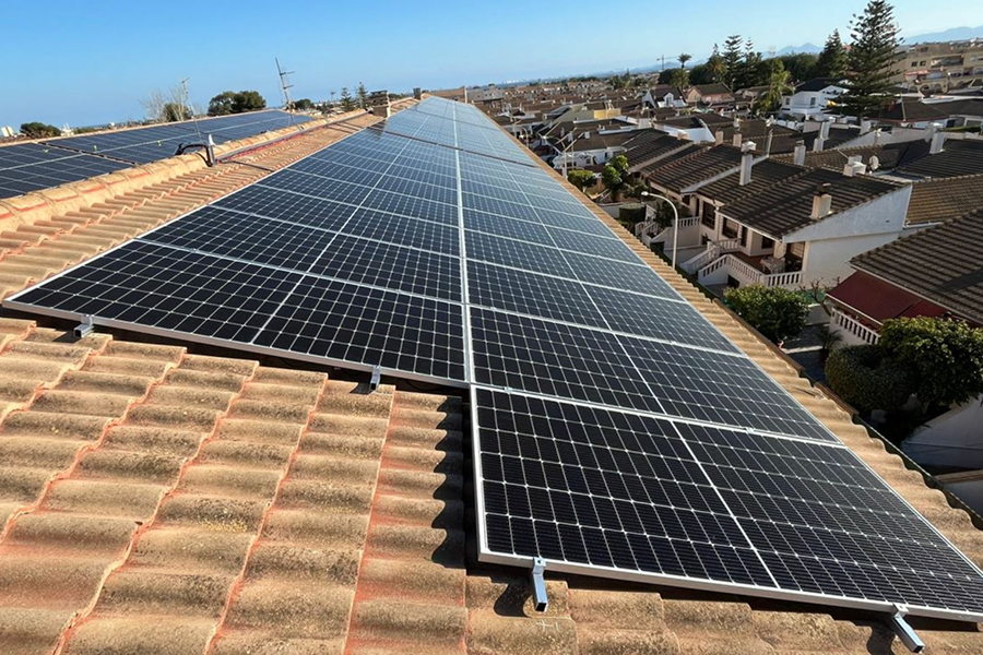 More than 1,000 Iberdrola España customers in a solar community in ...