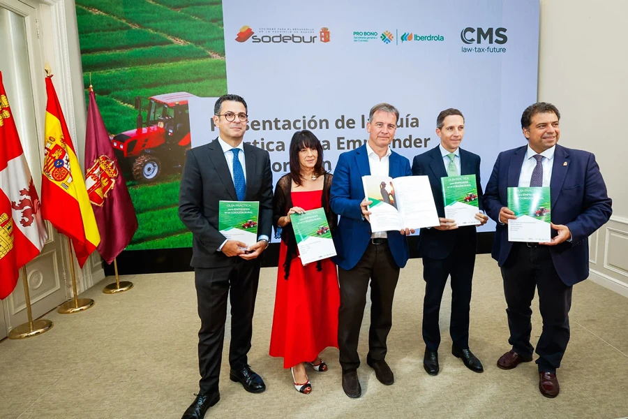 Presentación de la Guía práctica para emprender en el medio rural impulsada por Iberdrola España, CMS y SODEBUR.
